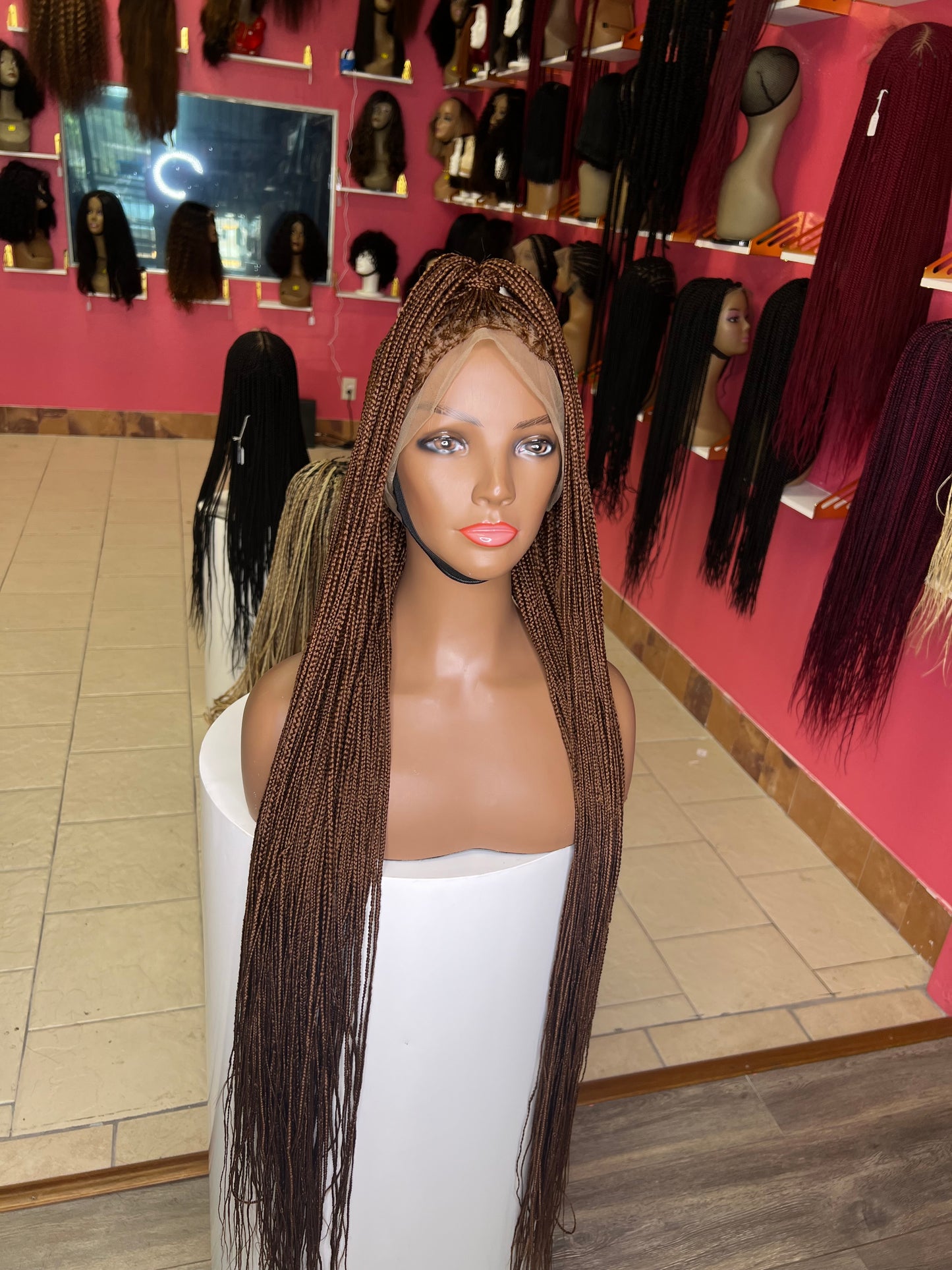 40inches knotless braided wig Brown