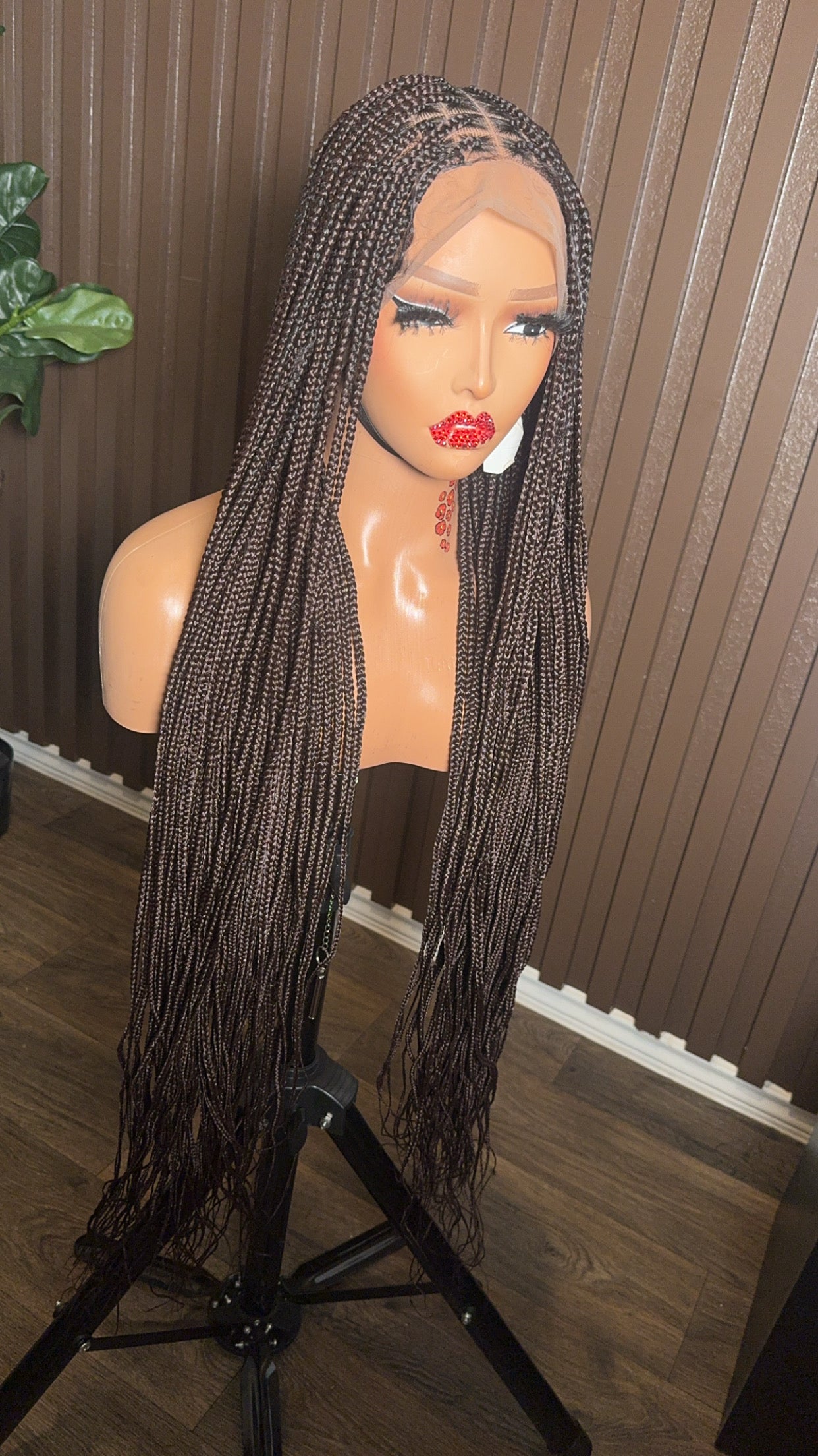 Brown knotless braids medium knots