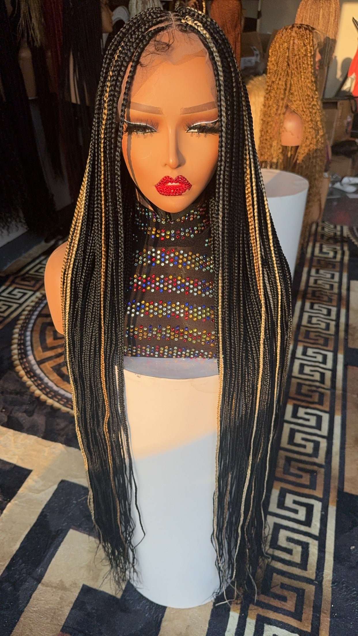 Black knotless braided wig with highlights