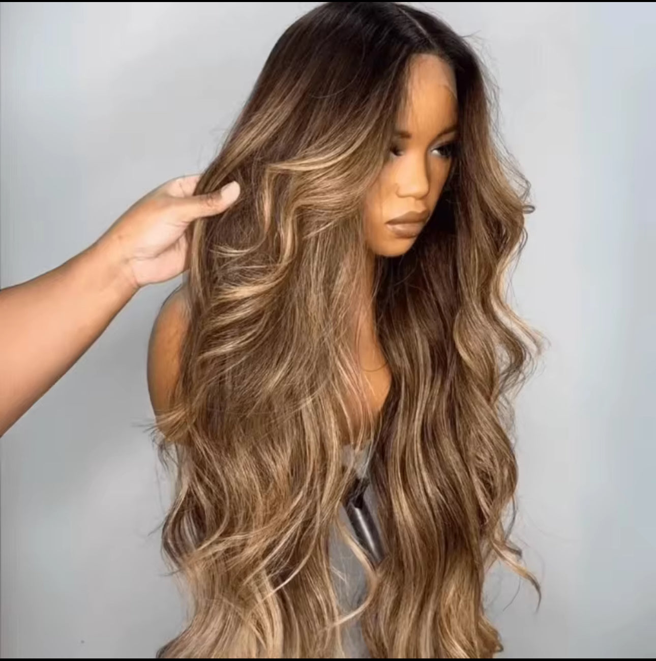 Brown highlights synthetic wig