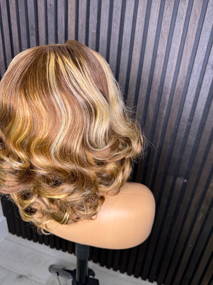 Bounce curl blonde mix highlights