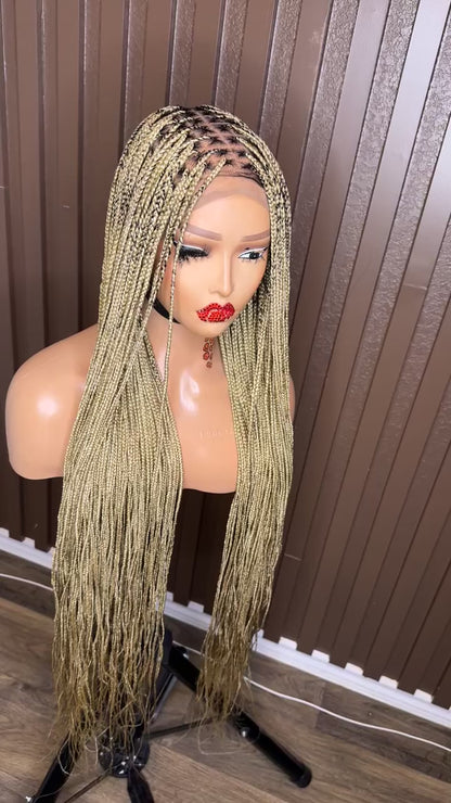 Darkroot honey blonde