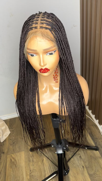 22 inches brown knotless braids