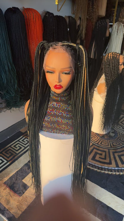 Black knotless braided wig with highlights