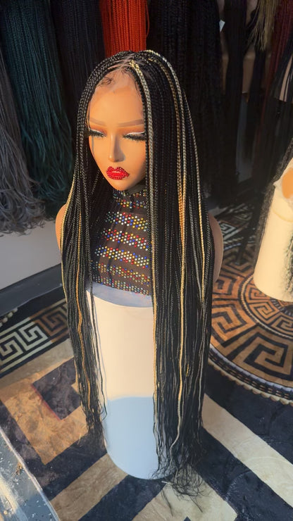Black knotless braided wig with highlights