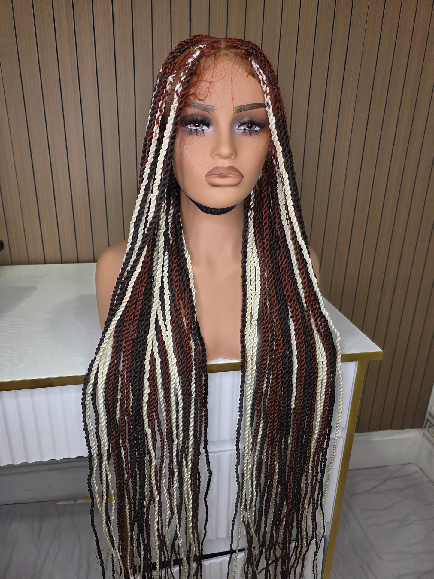 Twist wig