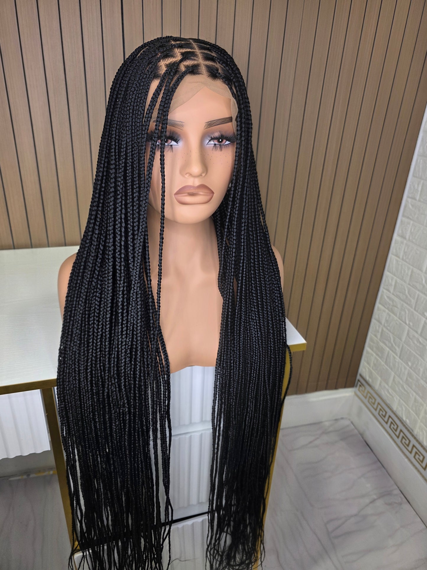 Black knotles braids no baby hair