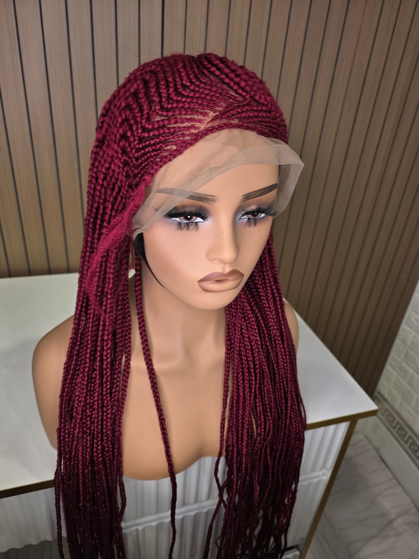 Wig minat burgundy